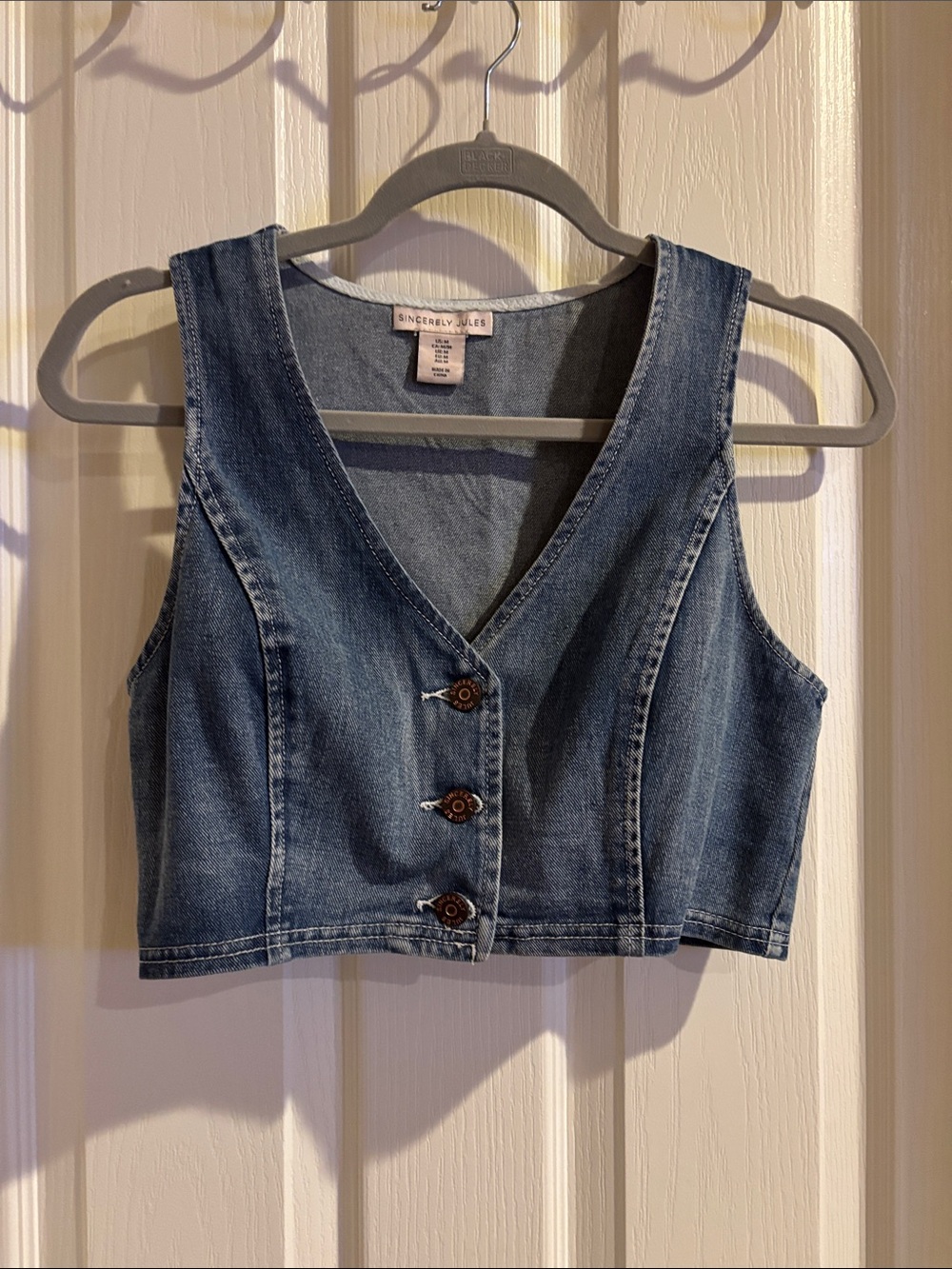 Sincerely Jules Denim Crop Vest in Blue